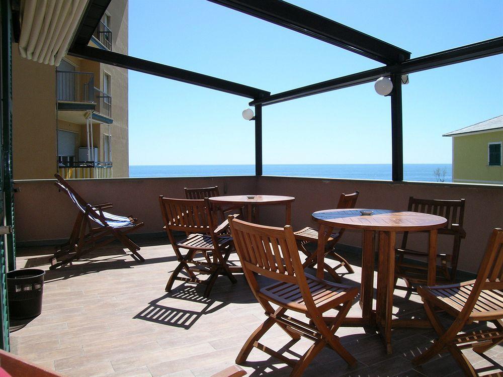 Albergo La Marina B&B Deiva Marina Extérieur photo